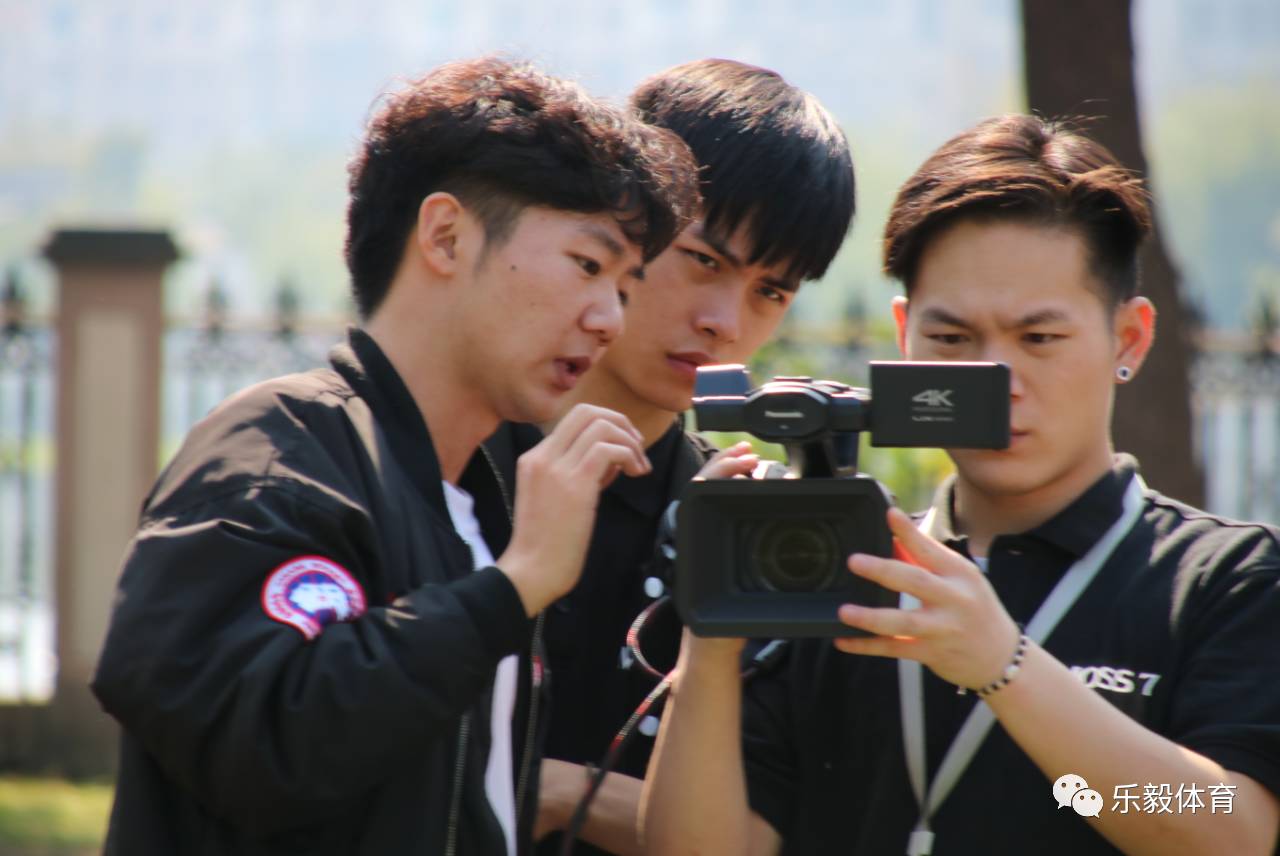 来球网足球直播免费视频直播_(来球网足球直播免费视频直播下载)