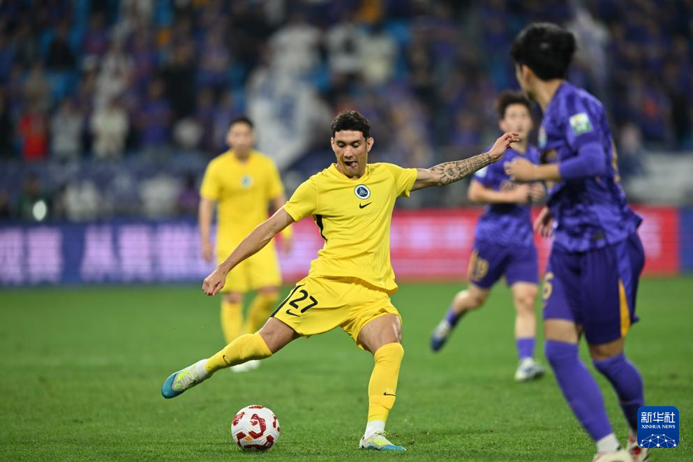 关于媒体专访深圳新鹏城新主帅融入巴萨传控基因的信息  第1张