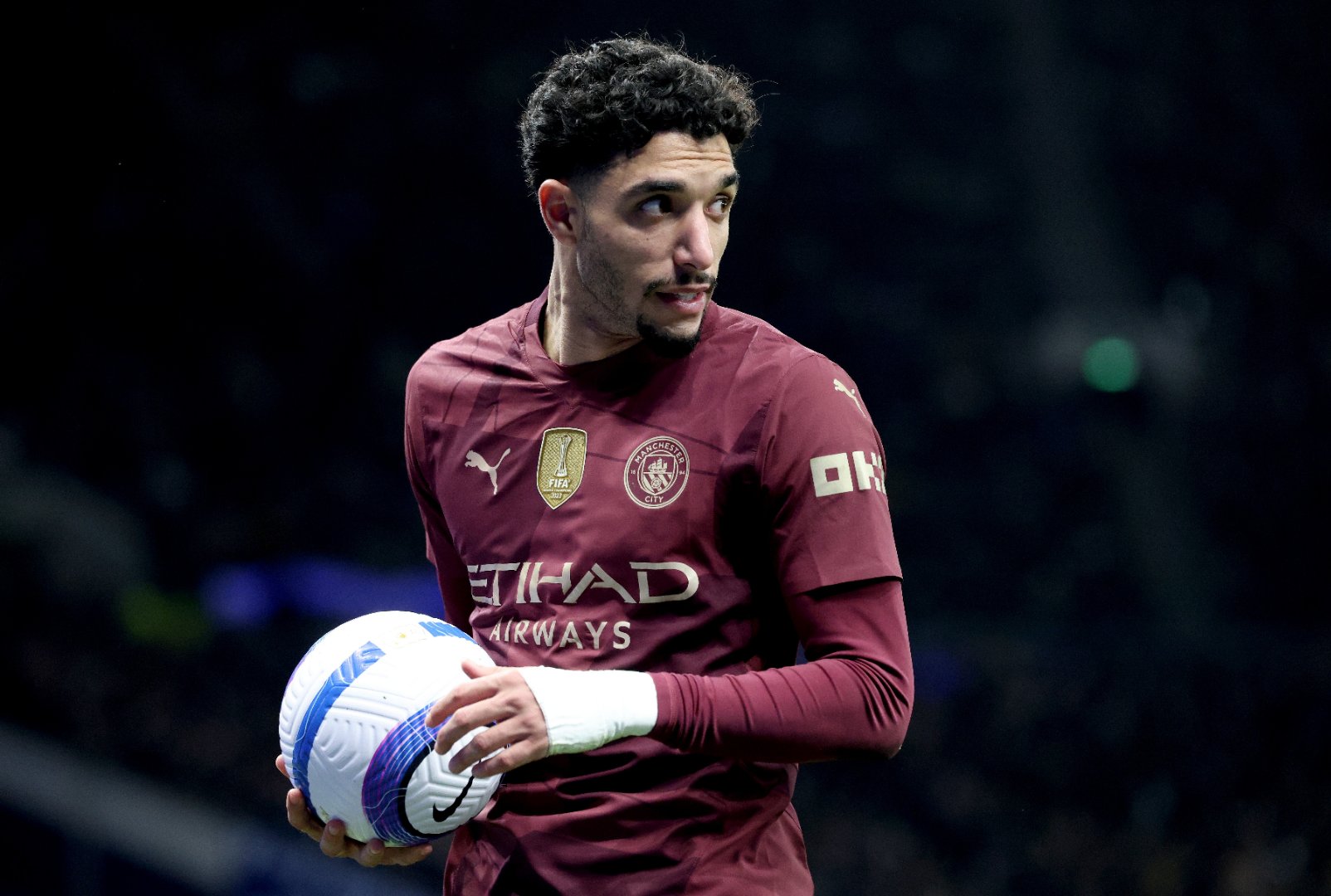 关于曼城官方宣布马尔穆什将缺席曼市德比因国际比赛日膝盖受伤的信息  第1张