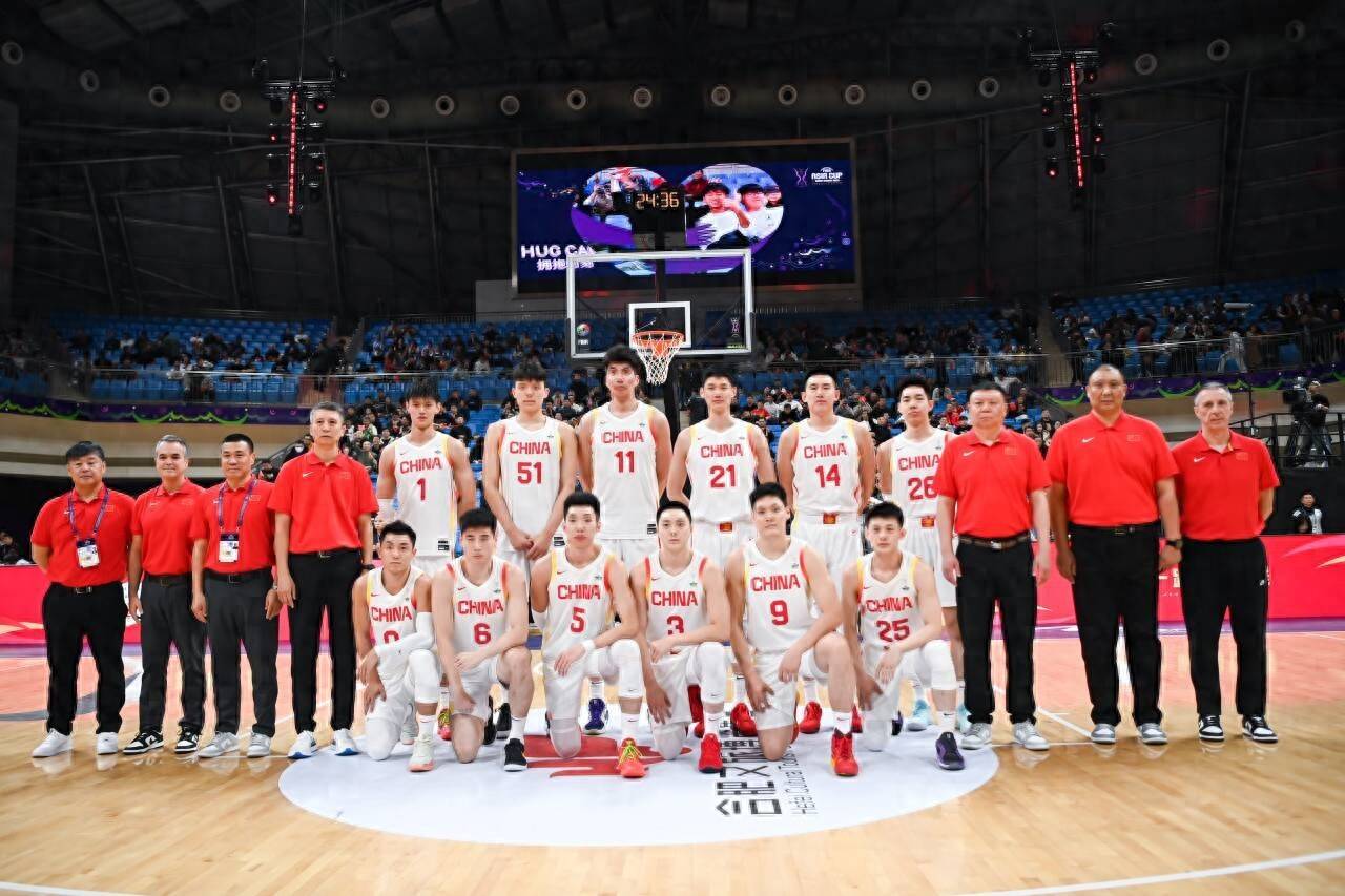 包含韩国男篮大胜关岛男篮晋级八强战将对阵中国男篮的词条  第1张