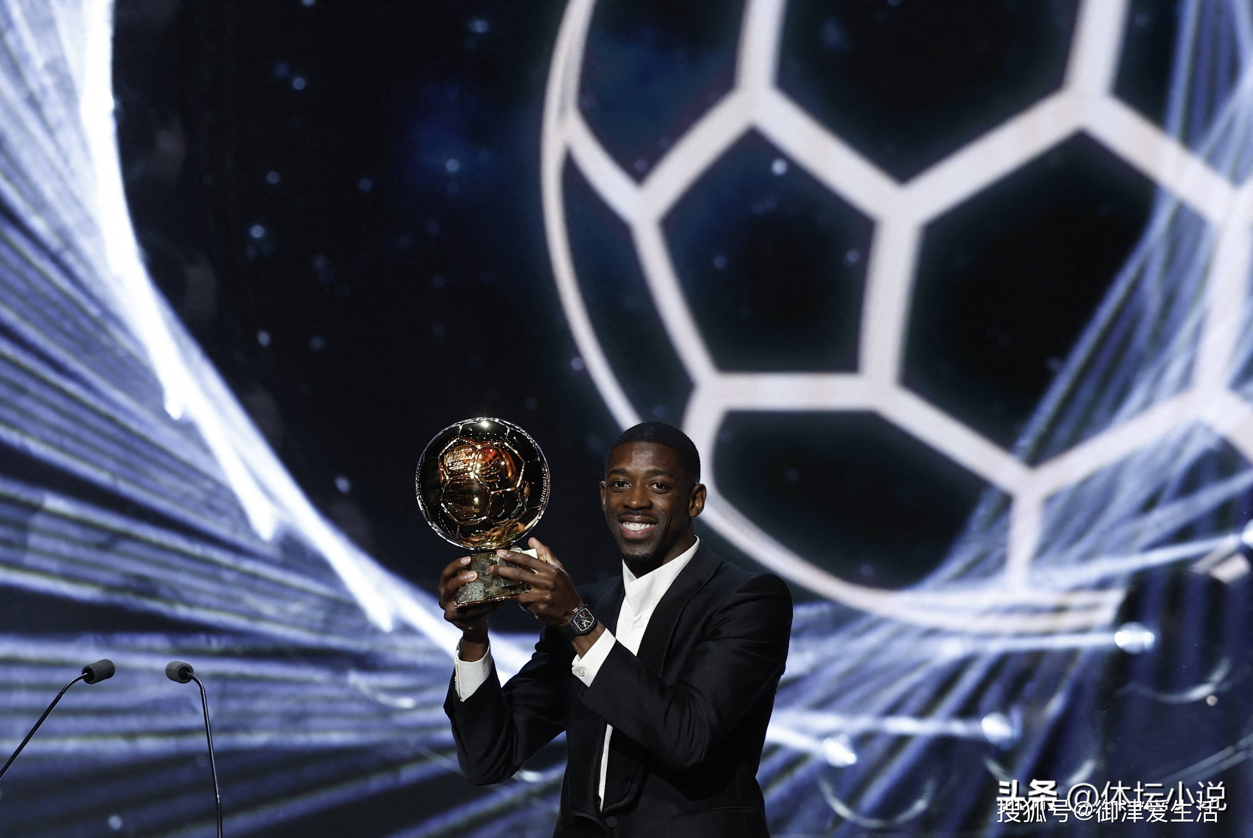 关于博格巴支持登贝莱获得金球奖本赛季表现无可挑剔的信息  第1张