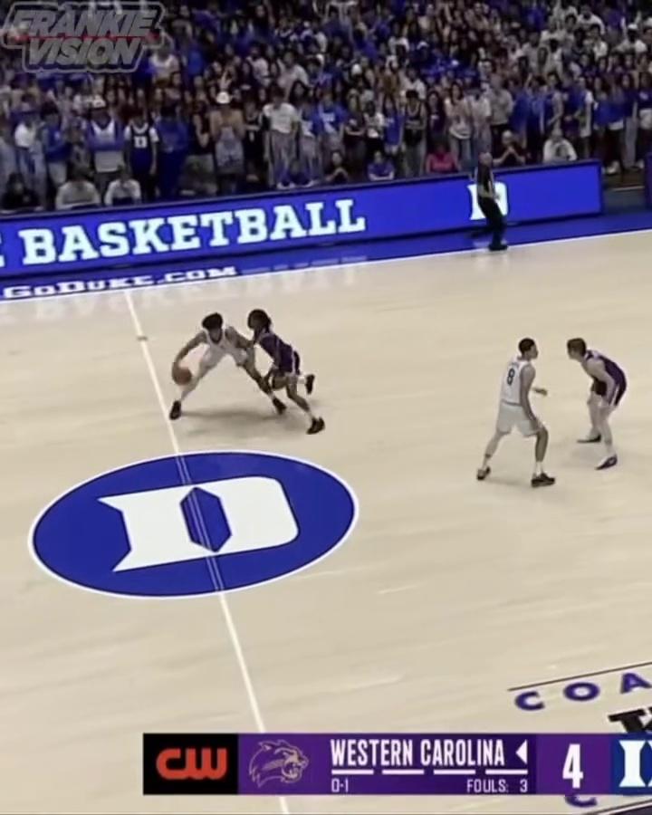 NCAA:卡罗莱纳海岸大学VS北达科他大学的简单介绍  第1张