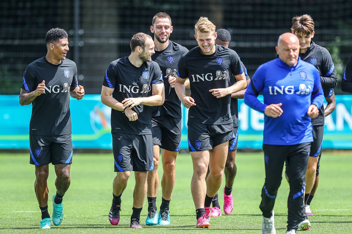 包含意丁G组：拿特多尔切VS诺切里纳的词条  第2张