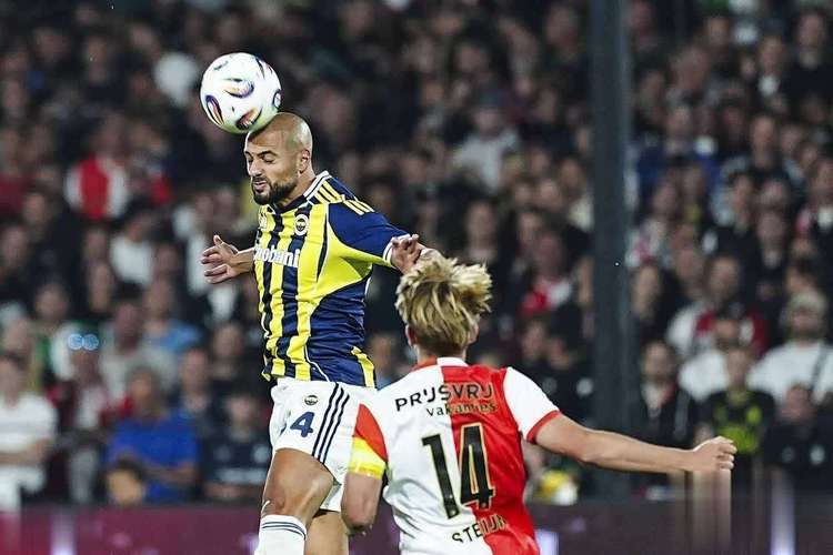 欧篮联:费内巴切VS博洛尼亚