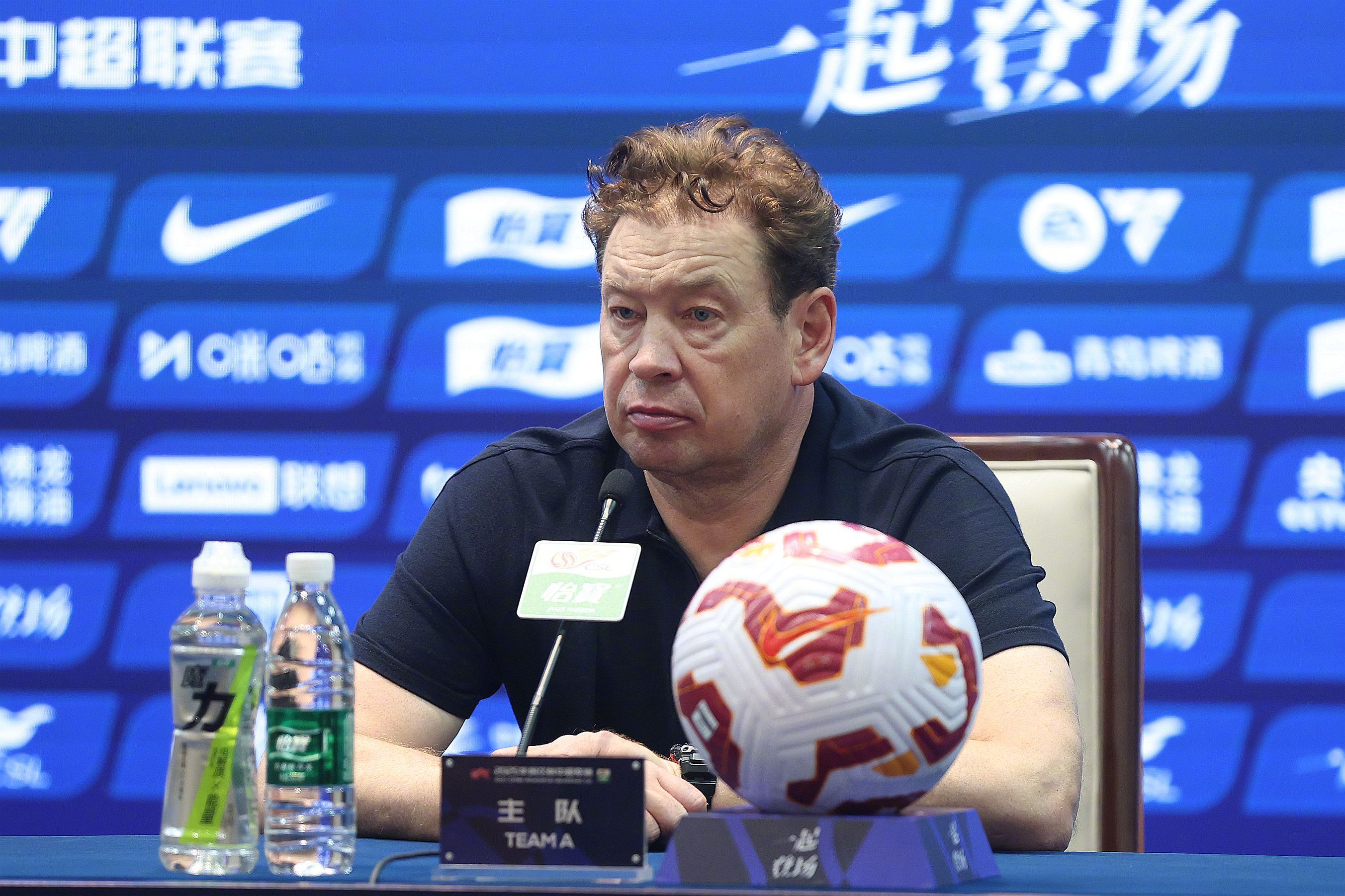 包含上海申花与斯卢茨基续约两年新合同至2027年底的词条 第1张 包含上海申花与斯卢茨基续约两年新合同至2027年底的词条 第1张