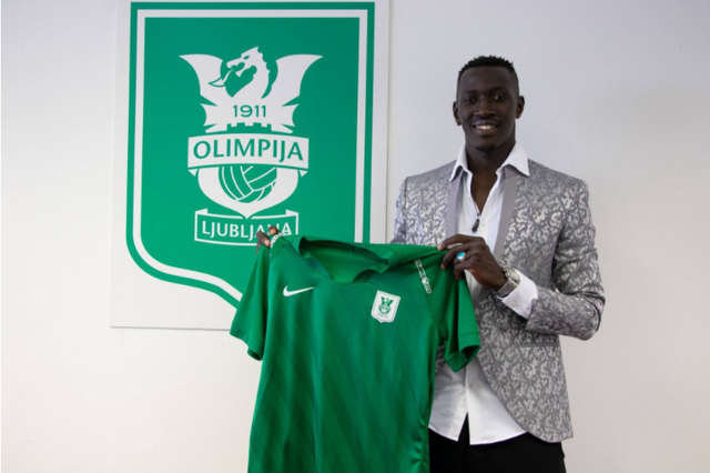 桑德兰官宣扎卡加盟转会费2000万欧签约3年 第2张 桑德兰官宣扎卡加盟转会费2000万欧签约3年 第2张