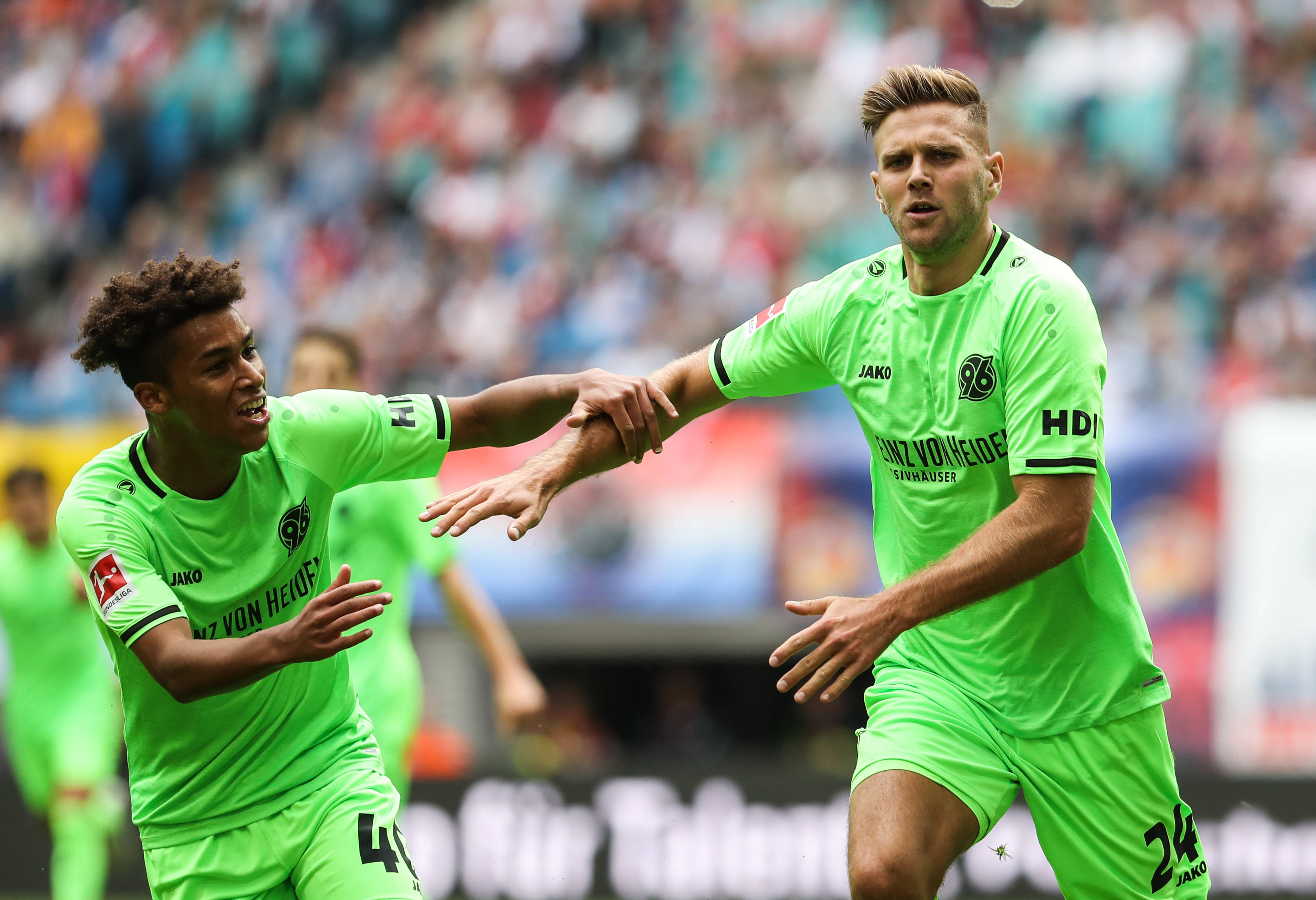 关于德乙菲尔特VS卡尔斯鲁厄预测分析主场虫与客场虫的较量的信息