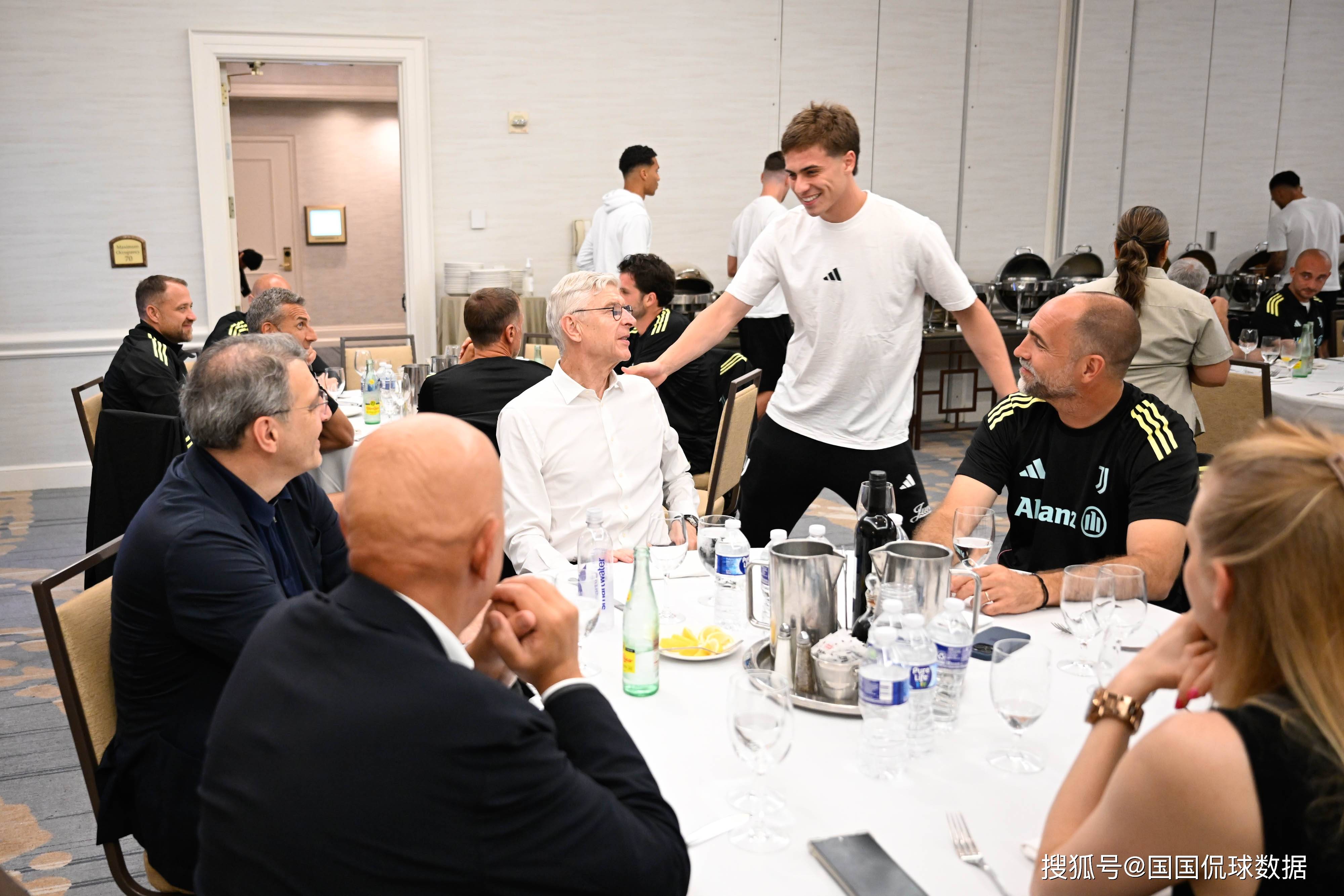 记者预测尤文图斯对战艾因首发洛卡特利坐镇中场的简单介绍 第1张 记者预测尤文图斯对战艾因首发洛卡特利坐镇中场的简单介绍 第1张