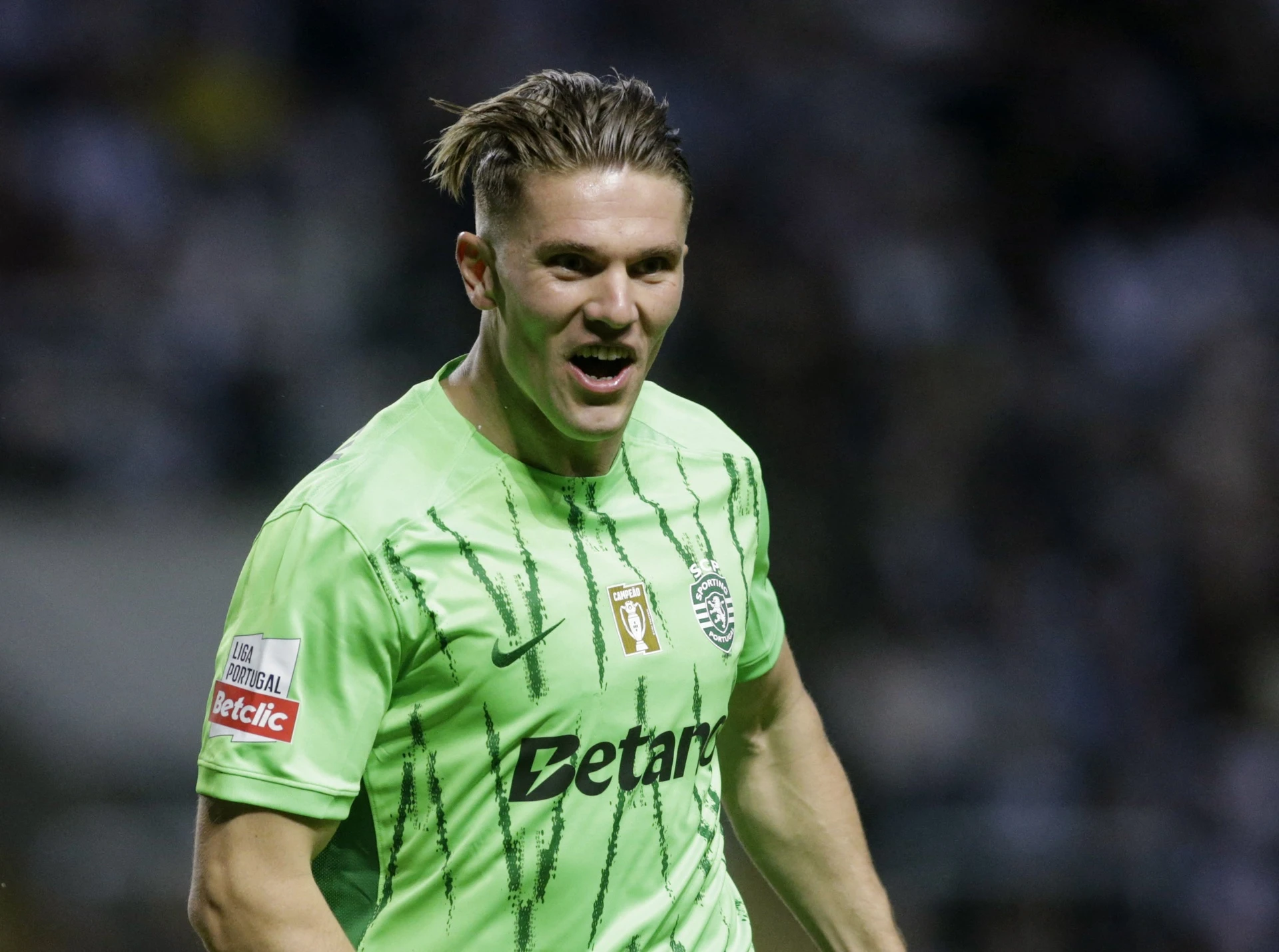 关于哲凯赖什与凯帕缺席欧冠赛前训练两人预计无缘枪手客战布拉格斯拉维亚比赛的信息