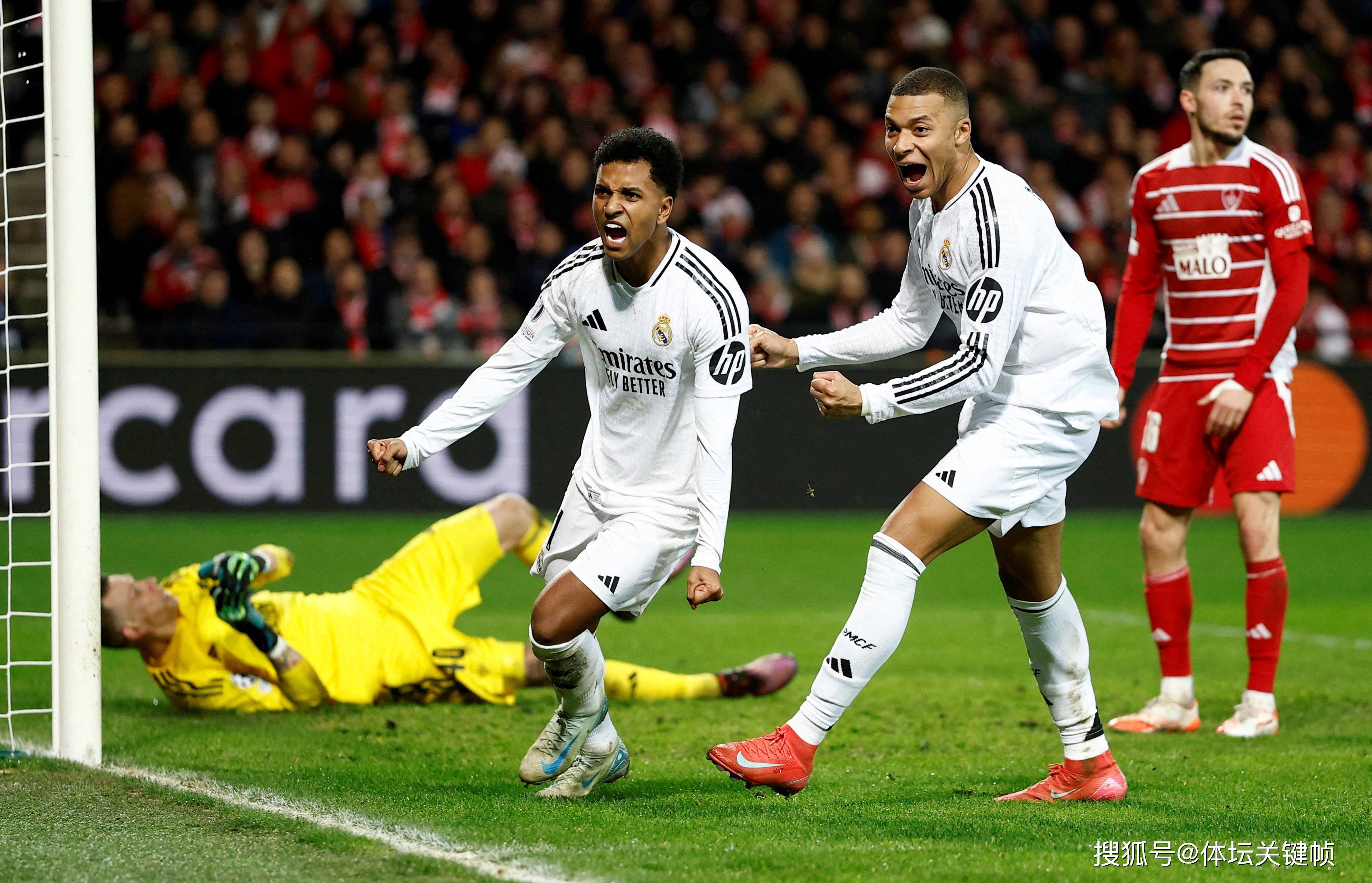 关于欧足联预测皇马尤文首发皇马VS尤文欧冠首发名单的信息