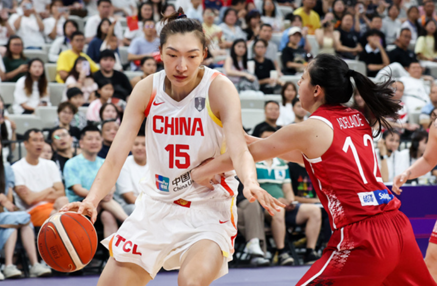 中国女篮亚洲杯开门红51分狂胜印尼女篮