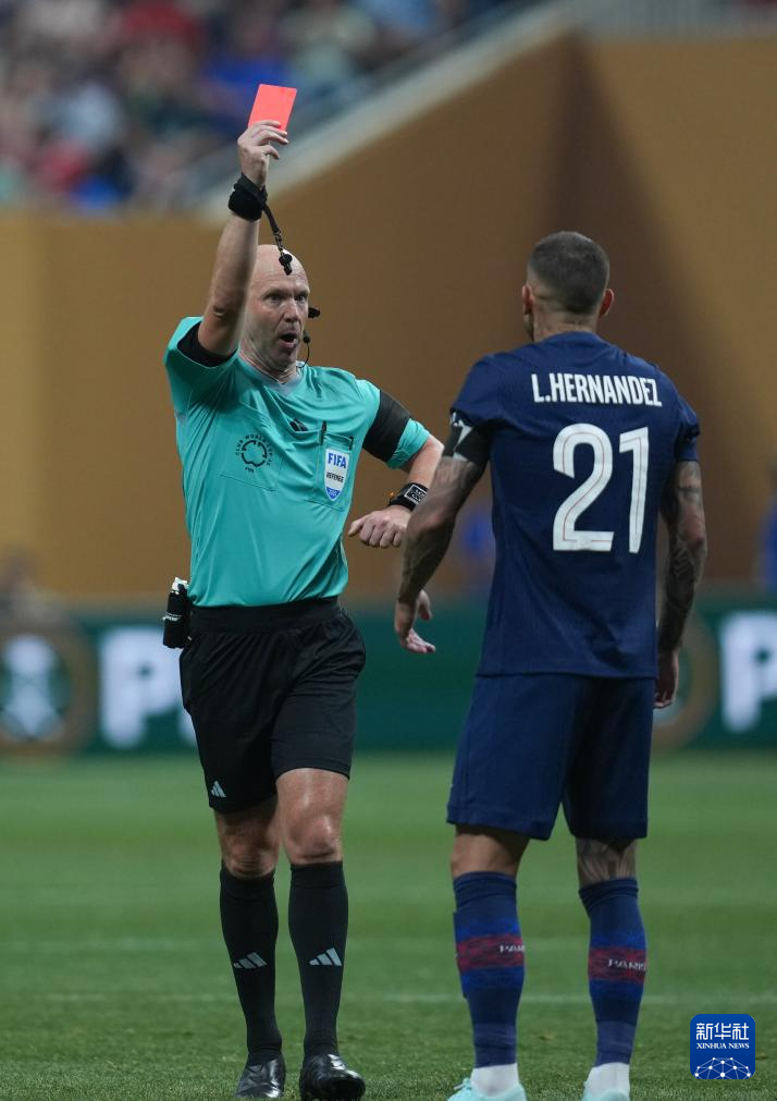 关于世俱杯巴黎圣日耳曼4-0迈阿密国际顺利晋级8强的信息