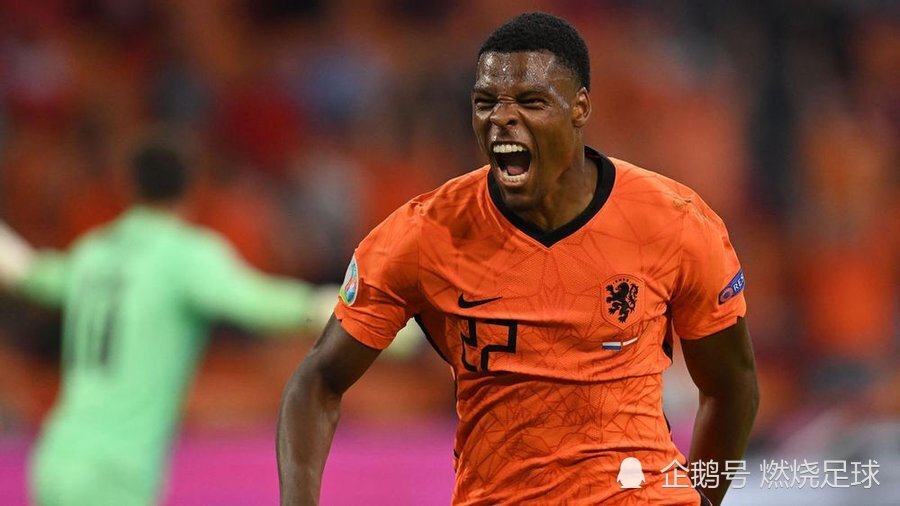 22岁卡雷拉斯身价左后卫第3暴涨至5000万欧的简单介绍  第1张