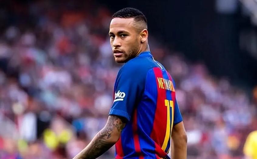 关于内马尔不满记者提问对体能问题感到烦躁的信息 第1张 关于内马尔不满记者提问对体能问题感到烦躁的信息 第1张