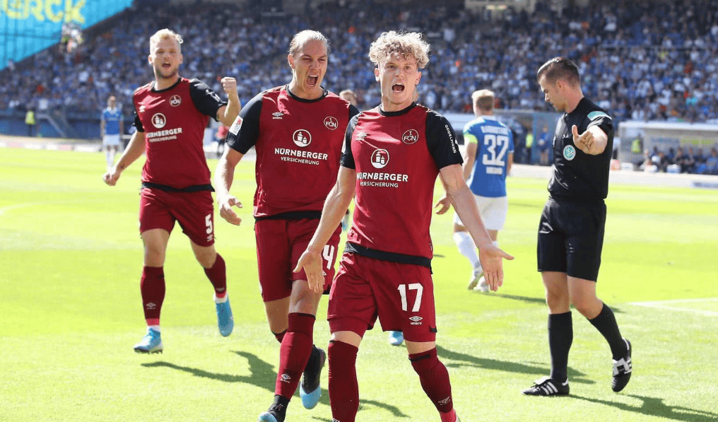 德乙帕德博恩VS基尔前瞻基尔实力上要更胜一筹的简单介绍 第2张 德乙帕德博恩VS基尔前瞻基尔实力上要更胜一筹的简单介绍 第2张