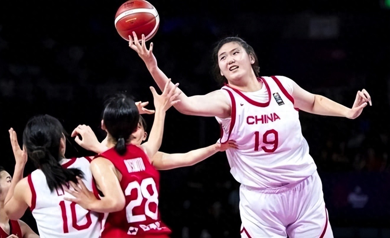 热身赛中国女篮101-55波黑女篮张子宇首秀18+7的简单介绍  第2张