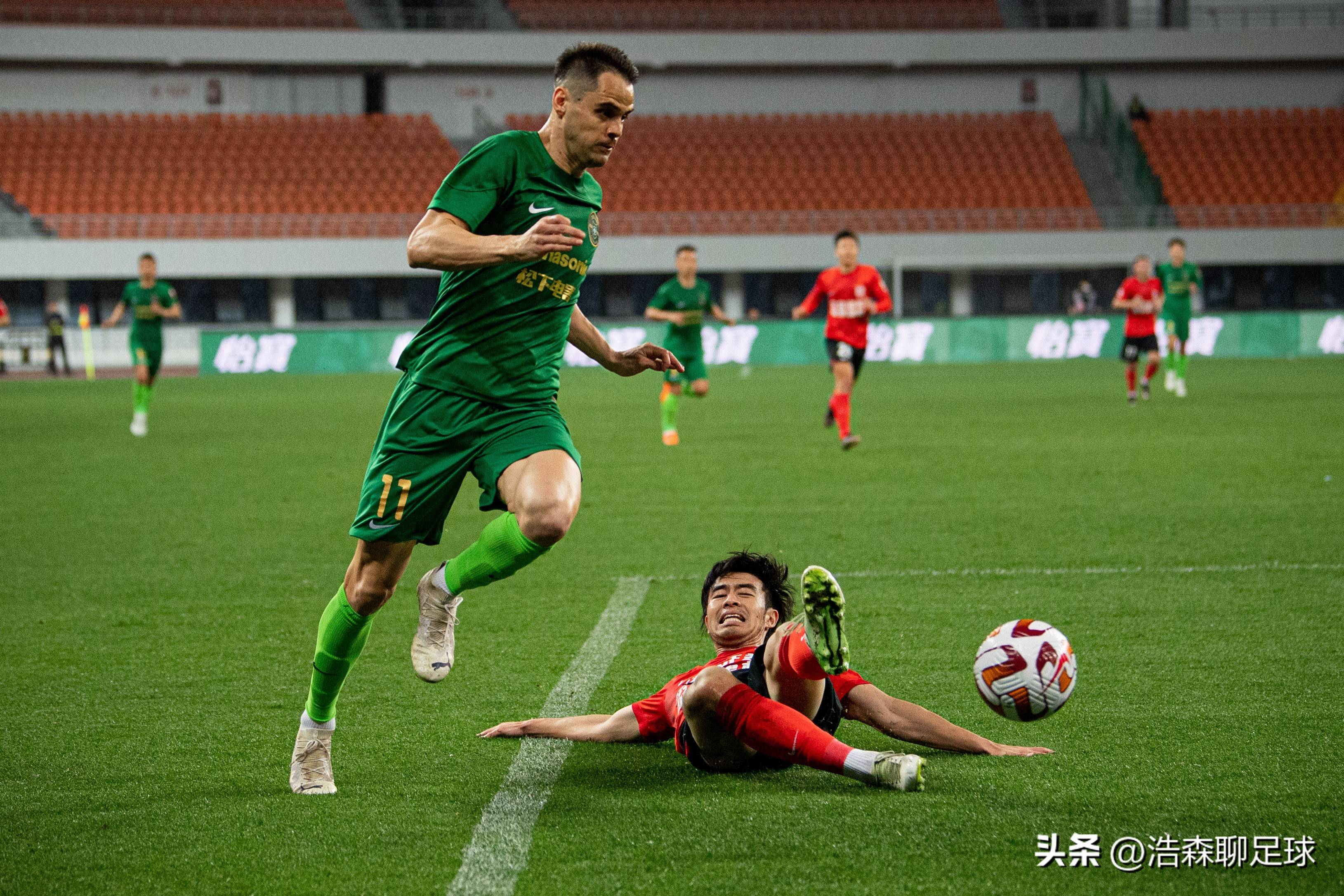 中超河南队vs浙江队前瞻预测浙江队位居积分榜上半区的简单介绍