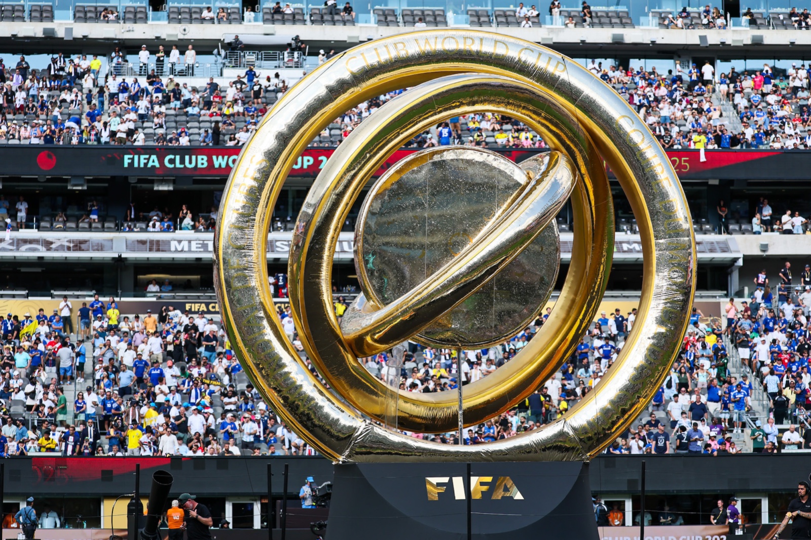 世俱杯后大巴黎放了23天假14日迎来欧超杯的简单介绍 第2张 世俱杯后大巴黎放了23天假14日迎来欧超杯的简单介绍 第2张