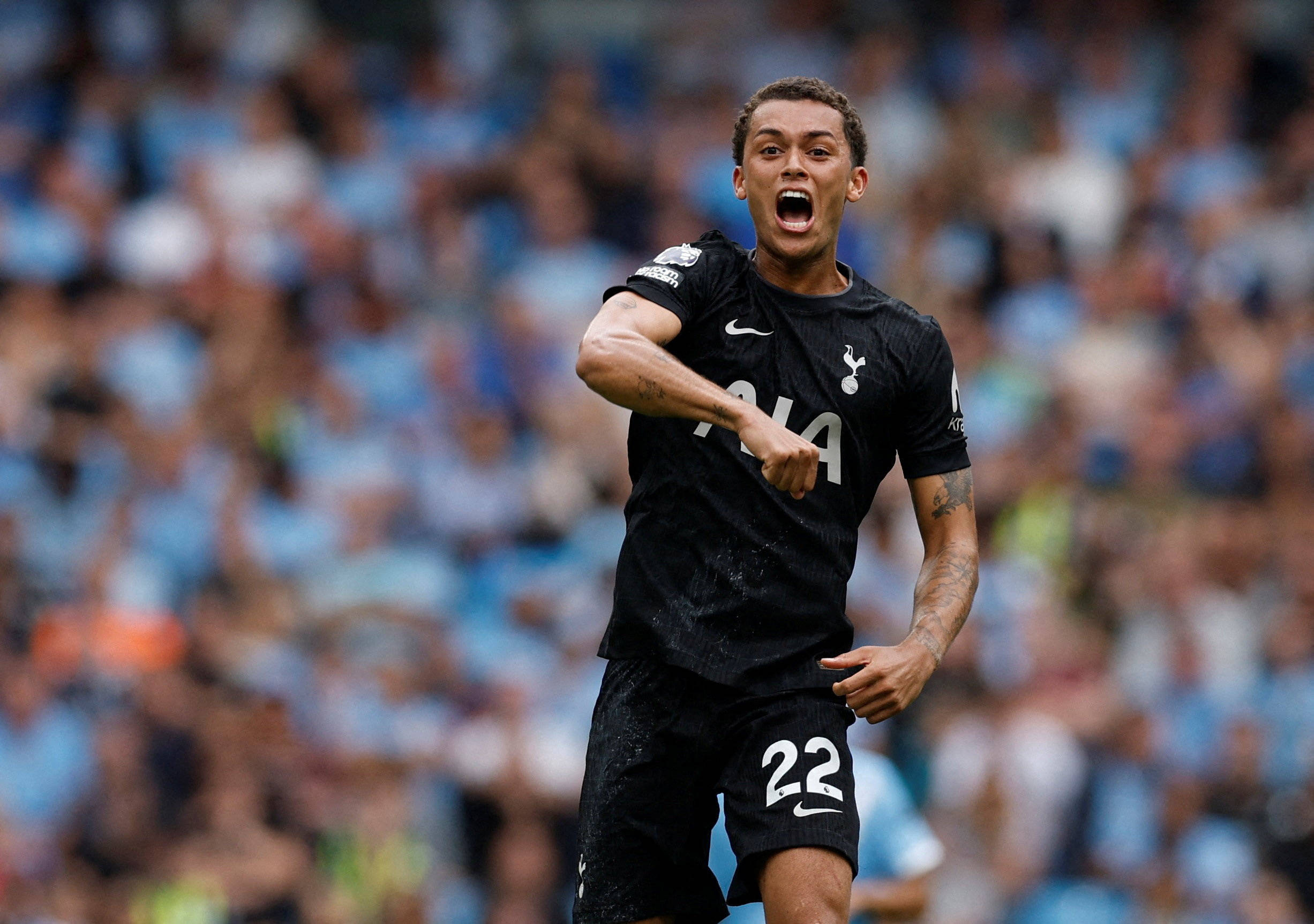 包含哲凯赖什倾向加盟阿森纳球员预计拒绝曼联的词条