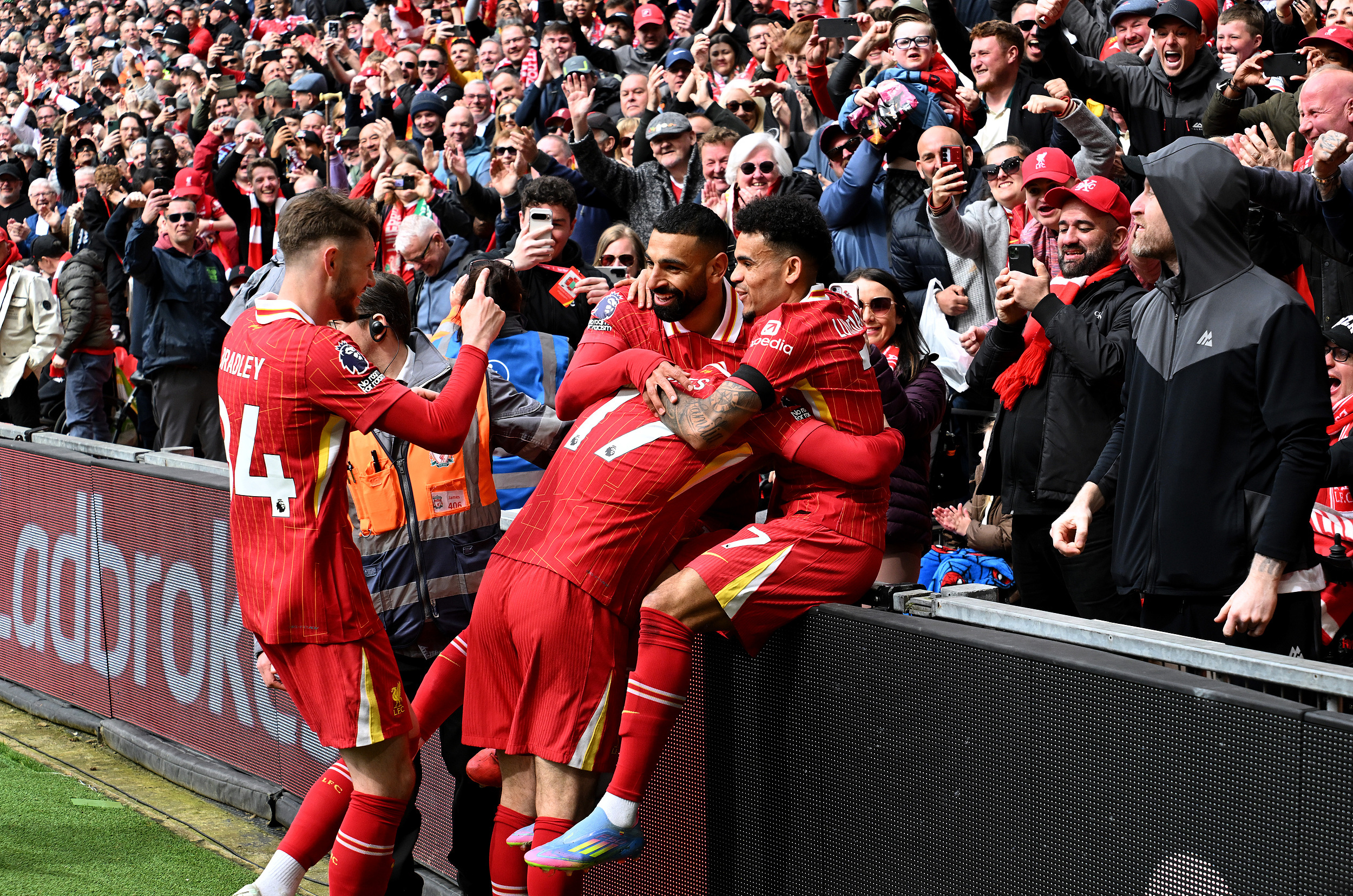 外媒:利物浦新赛季预计卫冕英超夏窗共投入3亿英镑的简单介绍 第2张 外媒:利物浦新赛季预计卫冕英超夏窗共投入3亿英镑的简单介绍 第2张