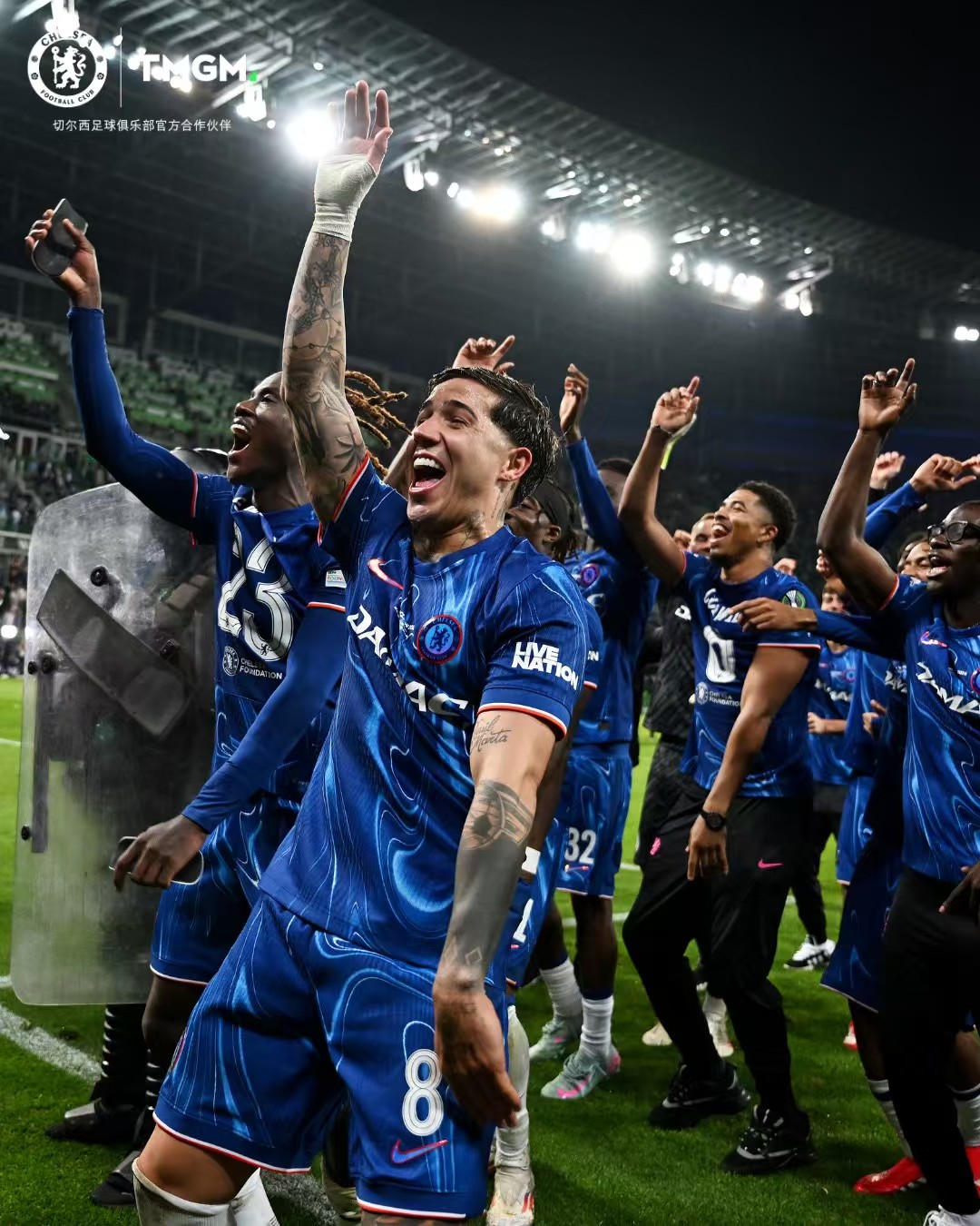 切尔西即将签下吉滕斯转会费高达6500万欧的简单介绍