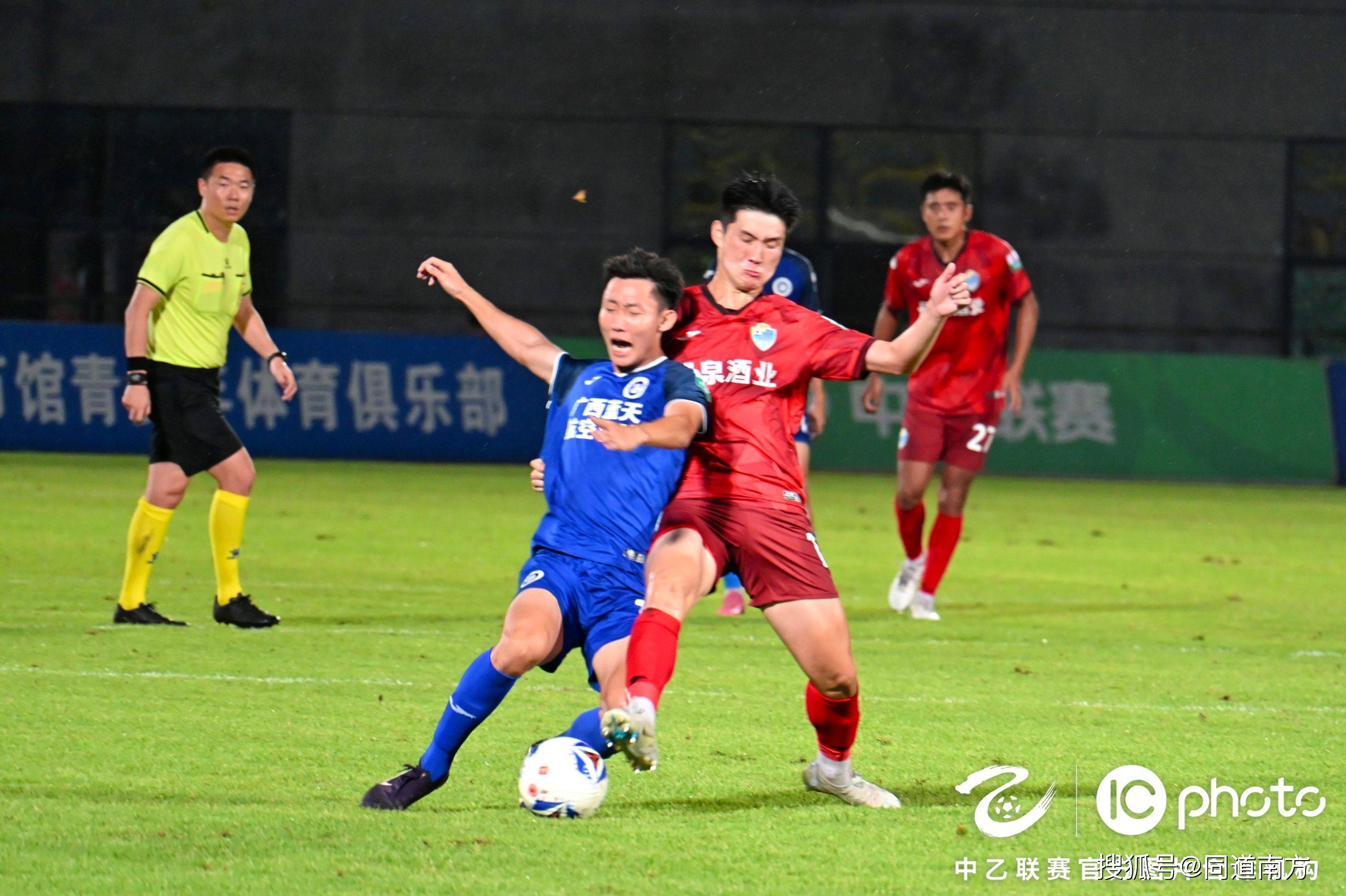 包含足协杯1/8决赛青岛海牛2-1广西恒宸罗文森远射建功金永浩破门的词条  第1张