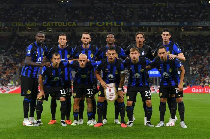 包含世俱杯多特蒙德2-1蒙特雷吉拉西闪耀助球队晋级八强的词条