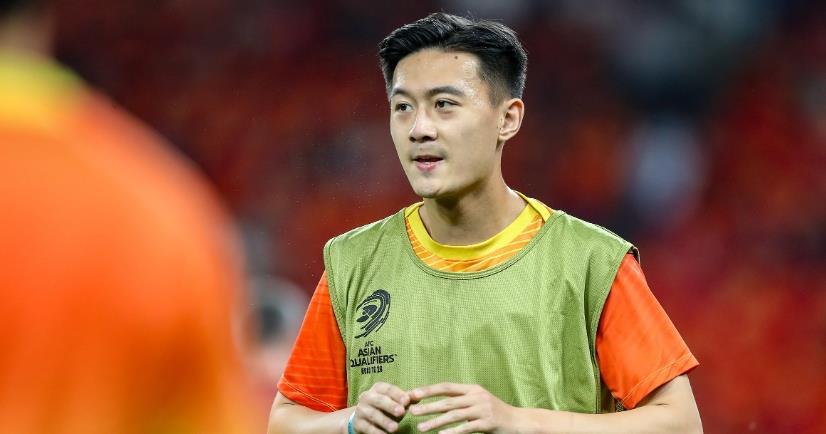 国足战印尼可能变阵双后腰新人杨明洋或将成为关键的简单介绍