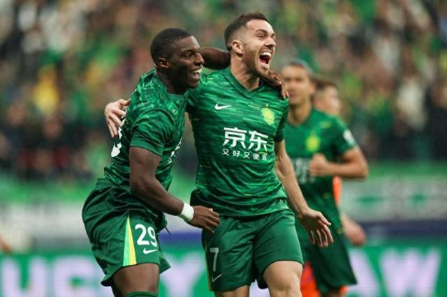 中超北京国安4-3逆转浙江队法比奥连场破门国安终结3轮不胜的简单介绍  第2张